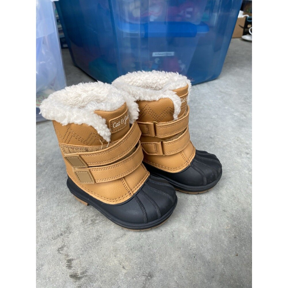 Cat & Jack Toddler Boys Size 6 Winter Snow Boots Tan Black